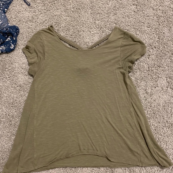 Cross front shirt - Picture 3 of 5